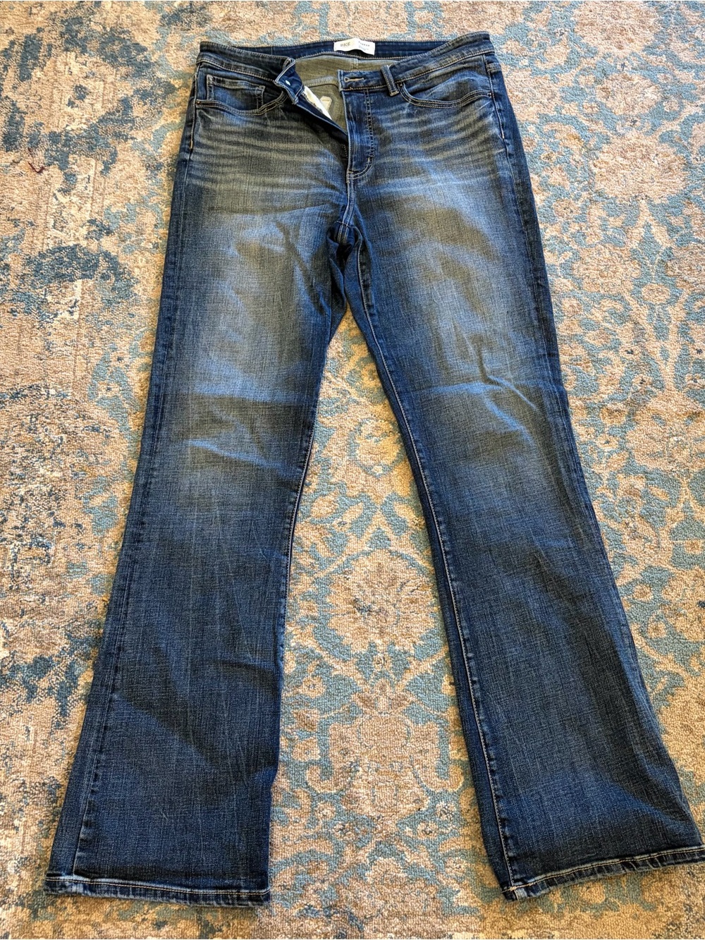 BKE Parker Universal Fit High Rise Bootcut Jeans Size 31 x 35 1/2